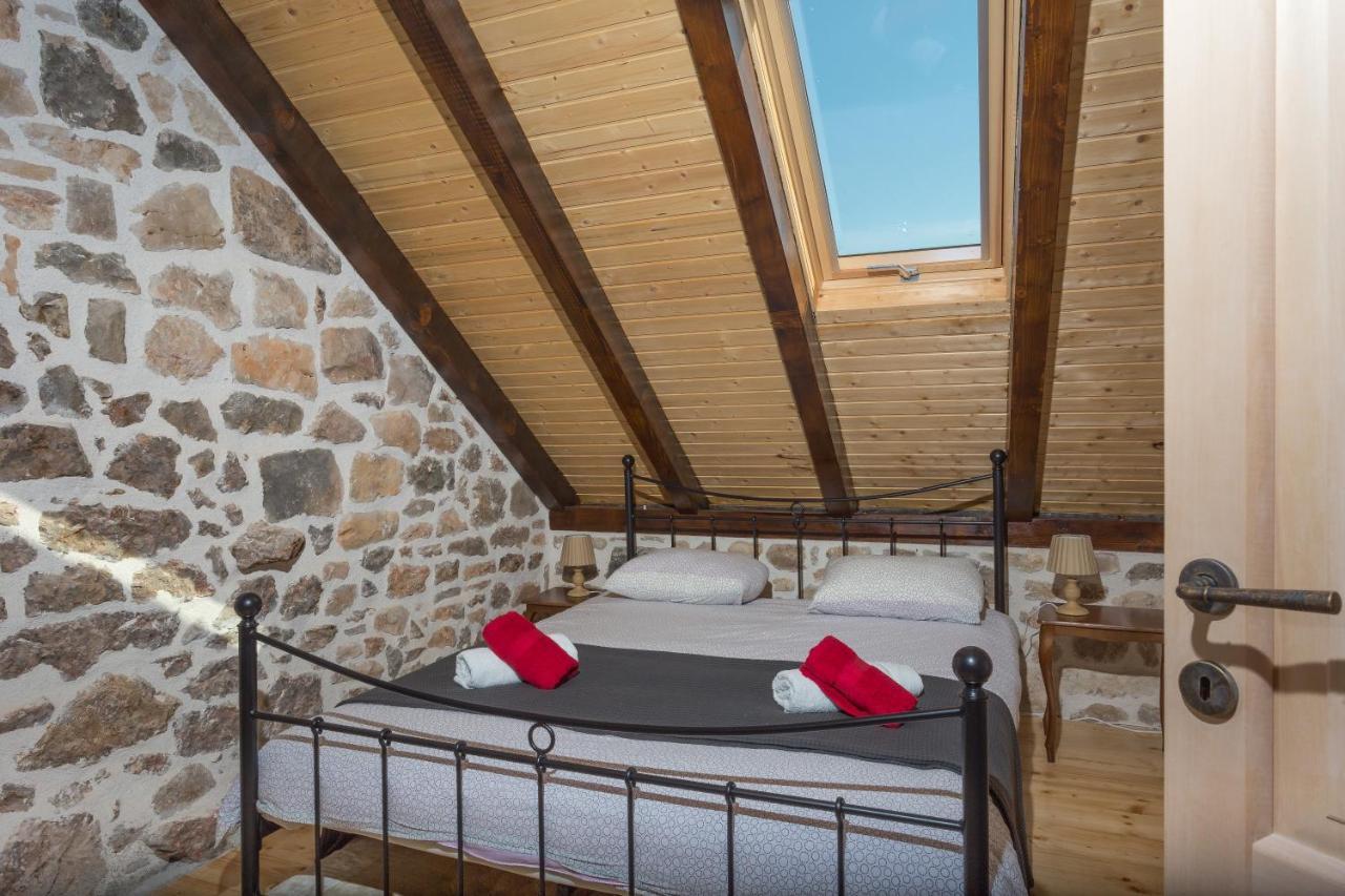 Kuca Za Odmor Joko I Jeka Villa Bogatic Exterior photo